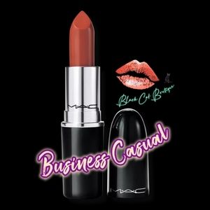 💋 M•A•C Lustreglass Sheer-Shine Lipstick 💄